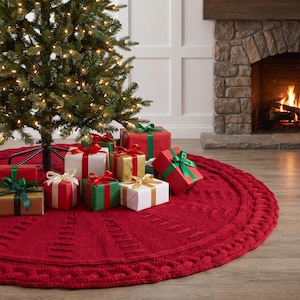 Saia de árvore de Natal clássica vermelha em tricô trançado, saia de árvore de tricô grosso, decoração natalina vintage estilo fazenda, capa para base de árvore de Natal