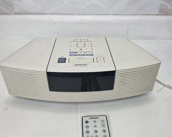 Reproductor de CD estéreo y radio Bose Wave AWRC-1P con control remoto. Todo funciona perfectamente.