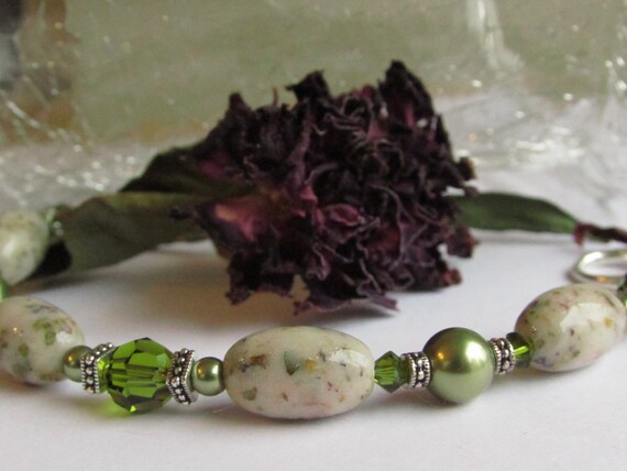 bracelet made from flowers