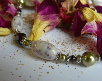 Keepsake Necklace with YOUR dried flowers, fabrics, sand, shells, from a wedding, anniversary, funeral, birth, honeymoon