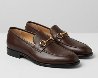 Mocasines Horsebit de piel marrón para hombre / Zapatos de vestir sin cordones hechos a mano