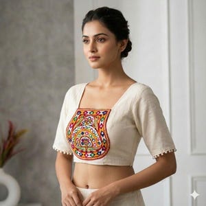 Camicetta con ricamo Kutchi fatta a mano, lavoro a specchio Navratri Choli, top in cotone Khadi