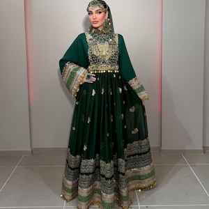 jewelry with dark green dress Simple V-Neck Sweep Train Dark Green Chiffon Prom Dress with Beading OKF67  – Demodresses main image 0