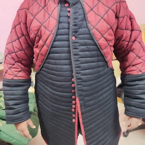 Gambesón acolchado medieval: armadura acolchada para caballeros, cosplay e historia.