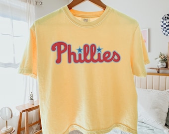 Vintage Phillies Tee, Philadelphia Baseball Shirt, Retro Philly Fan Top, Comfort Colors Women’s Boxy Tee, Phillies Game Day Gift,Fan T-Shirt