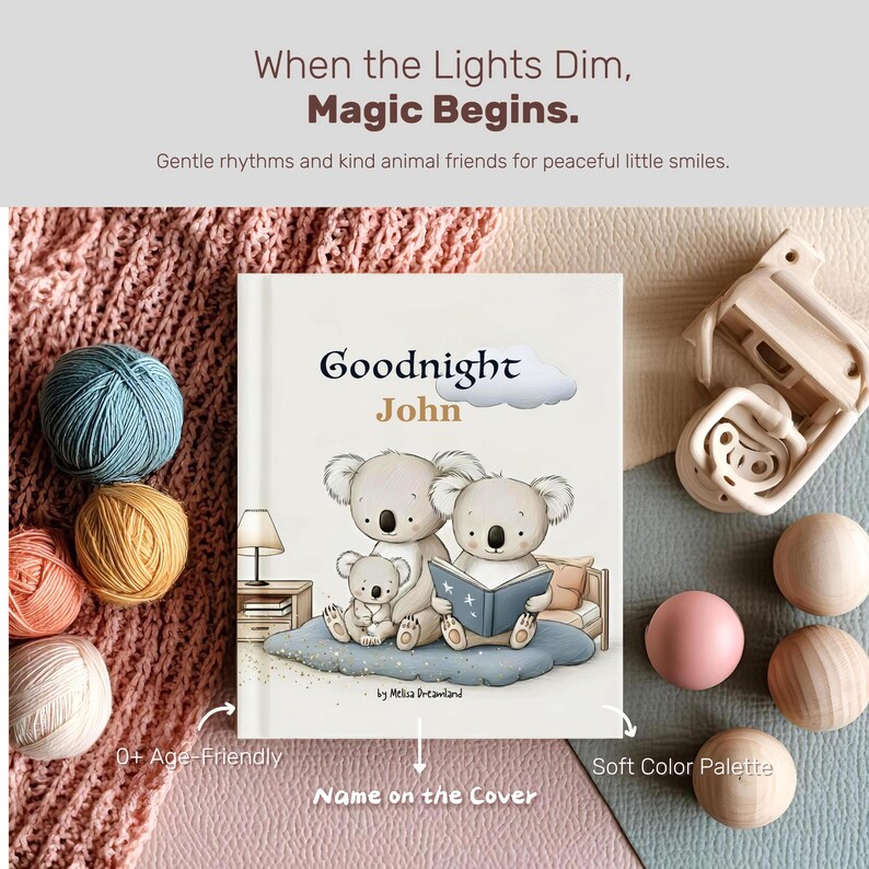 以下が含まれることがあります： コアラのイラストが描かれた「Goodnight John」というタイトルの子供向けの本。表紙はソフトな色使いで、「When the Lights Dim, Magic Begins」というテキストが特徴です。毛糸玉や木製のおもちゃも含まれています。