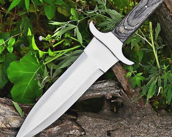 bespoke handmade dagger knife accompanied by a black leather sheath | ideal for survival and hunting