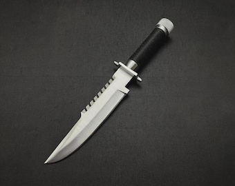 Custom Crafted D2 Steel Blade Tactical Commando Knife - Suitable for Hunting and Camping
