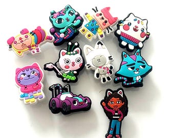 Schuhanhänger-Set mit 9 Clog-Anhängern in Form von Kinder-Cartoonfiguren (Gabbi), Kawaii-Schuhanhänger mit Cartoonfiguren, Kinderschuhaccessoires