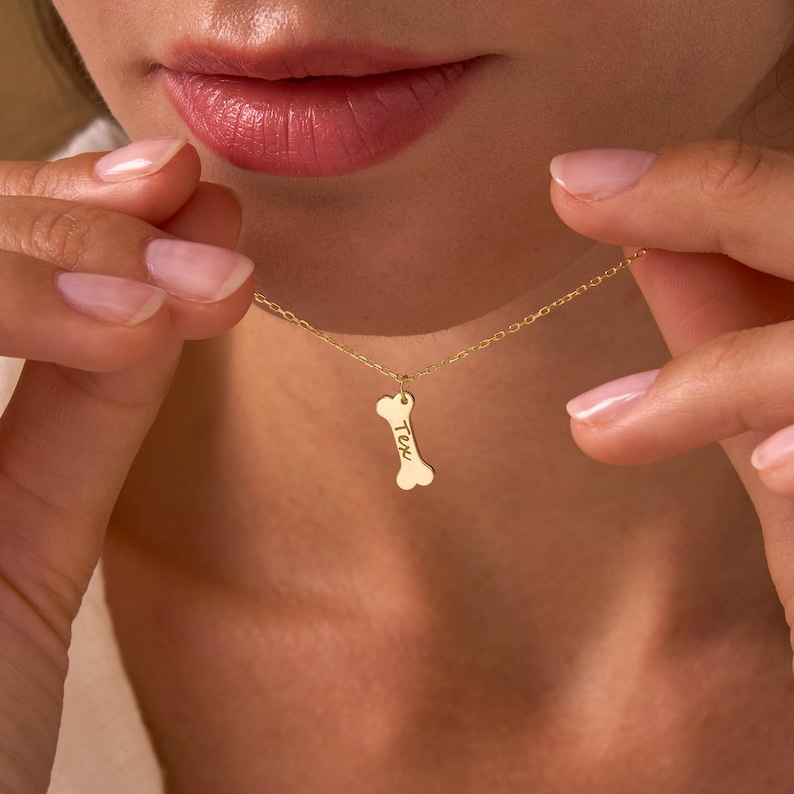 Personalized Tiny Dog Name Necklace, Pet Bone Charm Necklace with Name, Custom Dog Memorial Gift, Dog Loss Gift, Personalized Jewelry