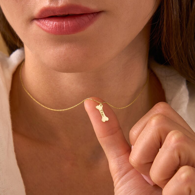 Personalized Tiny Dog Name Necklace, Pet Bone Charm Necklace with Name, Custom Dog Memorial Gift, Dog Loss Gift, Personalized Jewelry