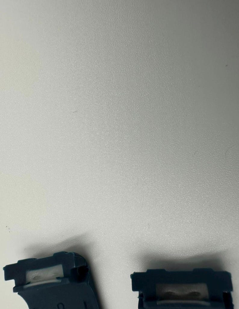 Correa para reloj OMG Seamaster 300 y MoonSwatch, hecha a mano con caucho azul, 22 mm con cierre. imagen 3