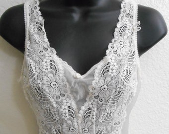 White Teddy Romper | Sleep Suit Size 34 Oscar de la Renta Lingerie Teddie
