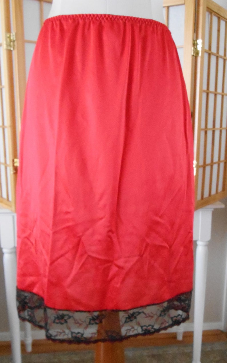 Red Half Slip Collectible Classics Size Medium Antron Nylon Etsy