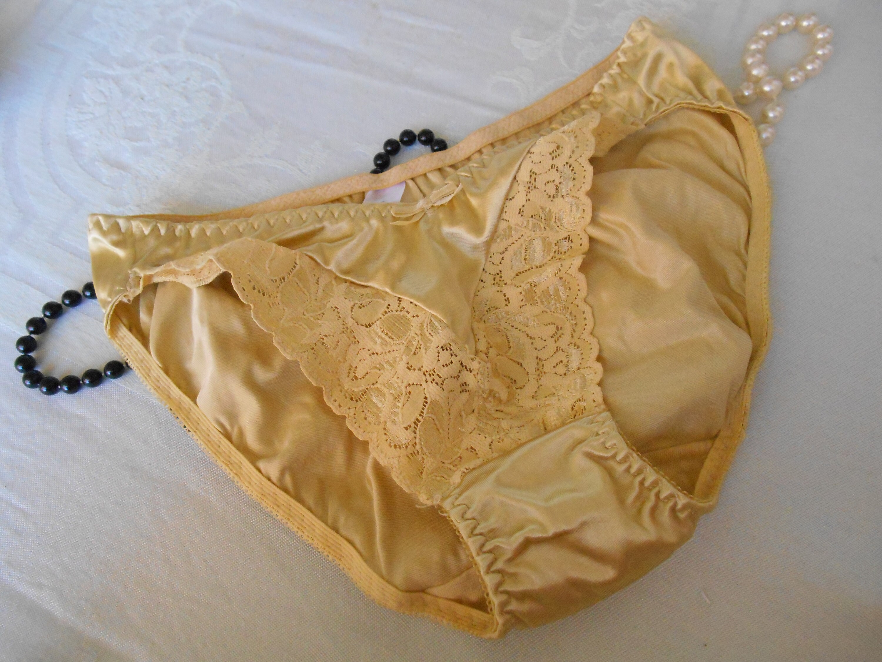 Maidenform satin sale panties