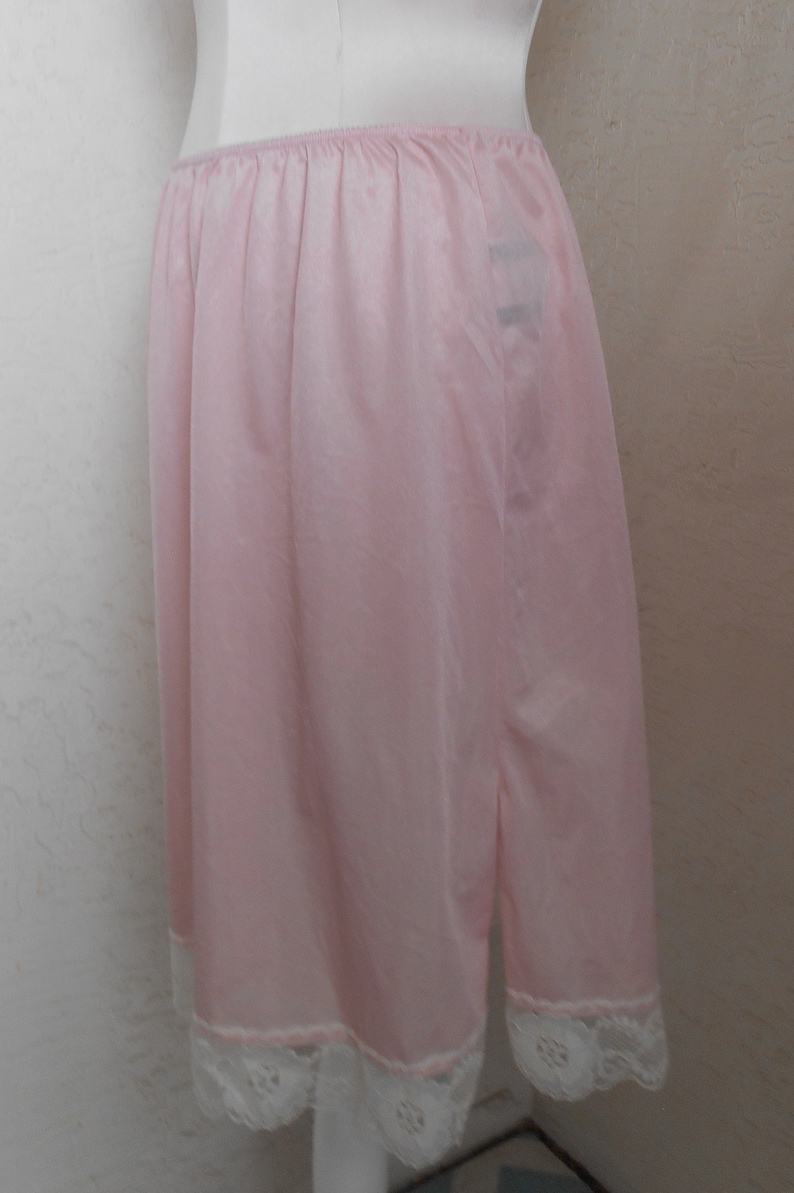 Vintage Half Slip Pink with Ivory Lace Private Treasures by Avon Extra Large
