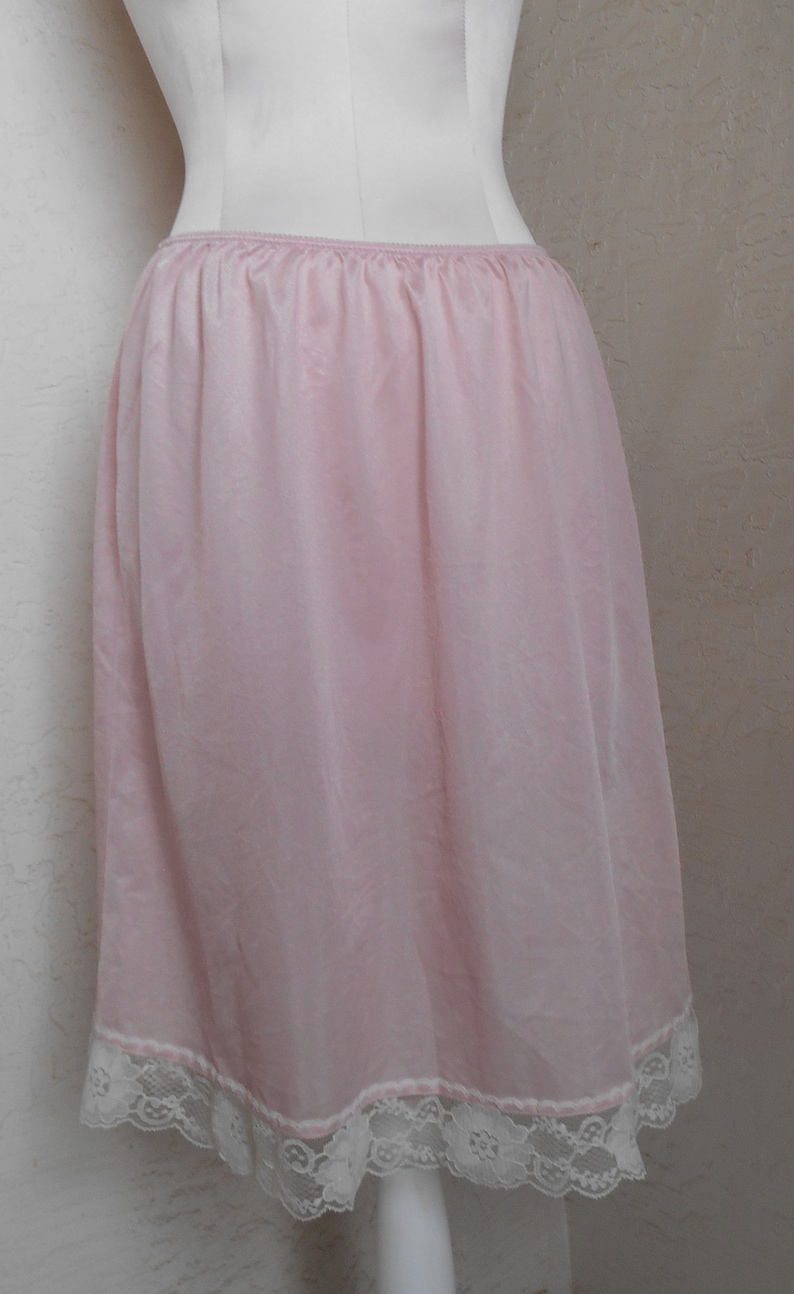 Vintage Half Slip Pink with Ivory Lace Private Treasures by Avon Extra Large