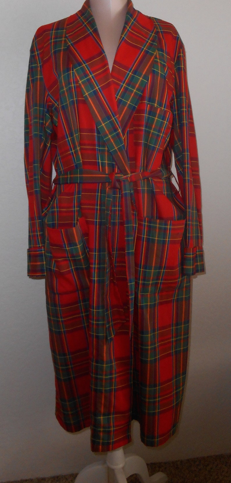 Vintage Men's Robe TownCraft Penneys Penn Prest Size Medium Red Plaid