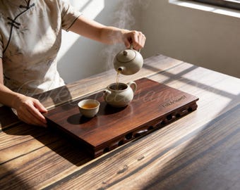 Bandeja personalizada de madera maciza natural estilo chino: tabla de té minimalista con decoración tallada de inspiración zen.