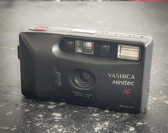 Yashica Minitec AF 32mm ⁕ Vintage Point and Shoot Kamera