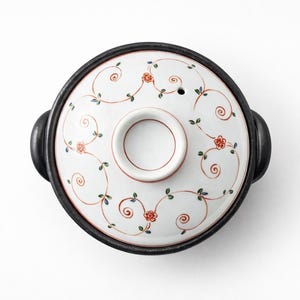 Japanese Arita Porcelain Donabe – “Karakusa Hana” Floral IH-Compatible 8-inch Pot | Handmade in Japan