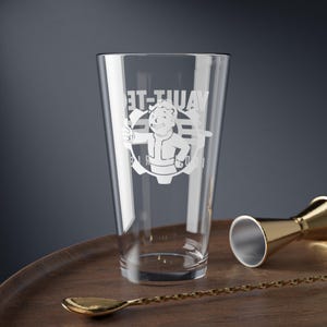 Vault-Tech Pint Glass - Fallout | 16oz Gamer Drinking Glass