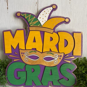 Mardi Gras wood sign - green yellow purple modern home decor tabletop shelf sitter cake parade gold