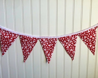 Love Valentines banner / bunting / photo prop / flag / pennant