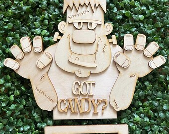 DIY Halloween wood sign - standing Frankenstein Got Candy Whimsy colorful October candy trick or treat  standing kick stand spooky