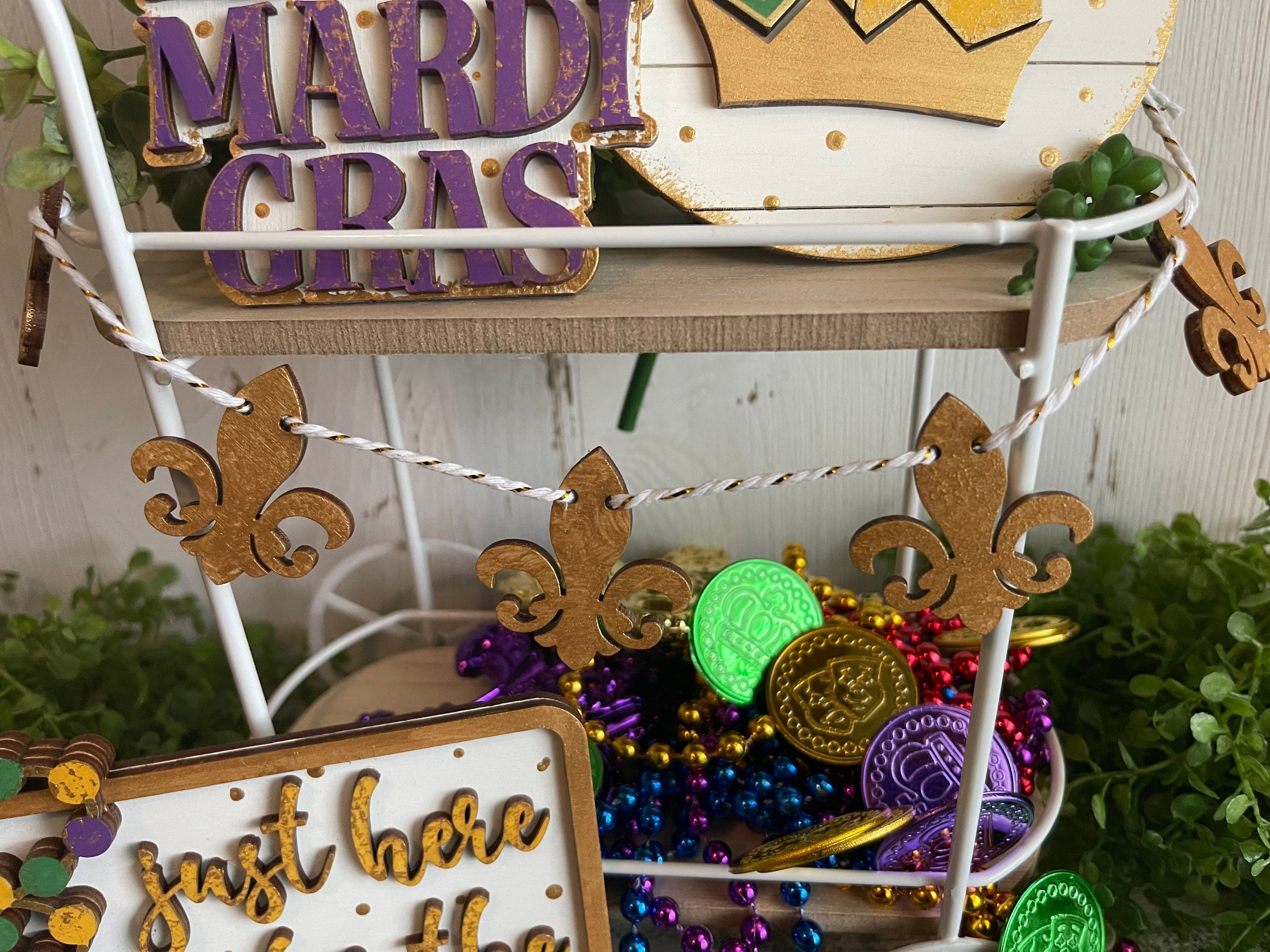 JKQ 6 Pcs Glitter Mardi Gras Hanging Decorations Gold Purple Green Mar —  CHIMIYA