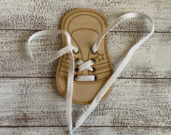 Learn to tie learning aid - wood shoe tying aid with shoelace