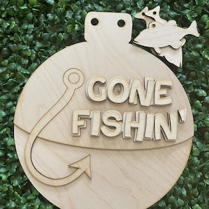 Fishing DIY wood sign - Gone Fishin Dad unfinished cut out door hanger wall decor craft supply sign kit blanks round wreath sign