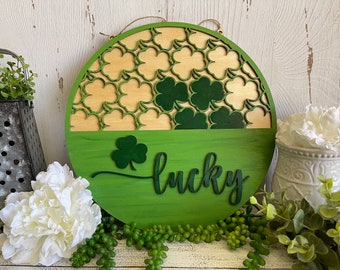 St. Patrick’s Day Lucky shamrock distressed wood sign - green modern farmhouse tabletop shelf sitter