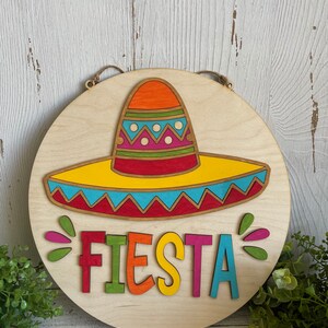 Fiesta wood sign - Finished hand painted door hanger wall decor round wreath sign party Hispanic