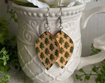 Christmas Tree Fir Statement Dangle Earrings - green leaves