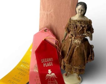 1830er Jahre Hutmacher-Modellpuppe 6,5 "Alle Original-Preisträger Antike Papiermaché
