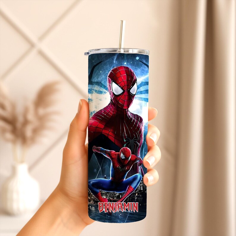 Anpassad Spider-Man 20oz tumbler med sugrör present till pojke bild 2