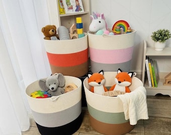 Spielzeugkorb aus Baumwollseil / Große Aufbewahrungsbox fürs Kinderzimmer / Weicher, gewebter Korb für Kinder, Spielzeug und Decken / Geschenkkorb zur Babyparty / Gewebte Spielzeugaufbewahrung