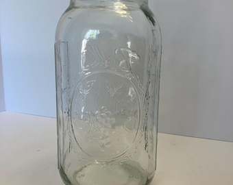 Vintage Ball äkta skulpturerad masonburk i glas | Präglad fruktskafferibehållare | 1 liters förvaringsburk i klarglas | Köksinredning i lantlig stil