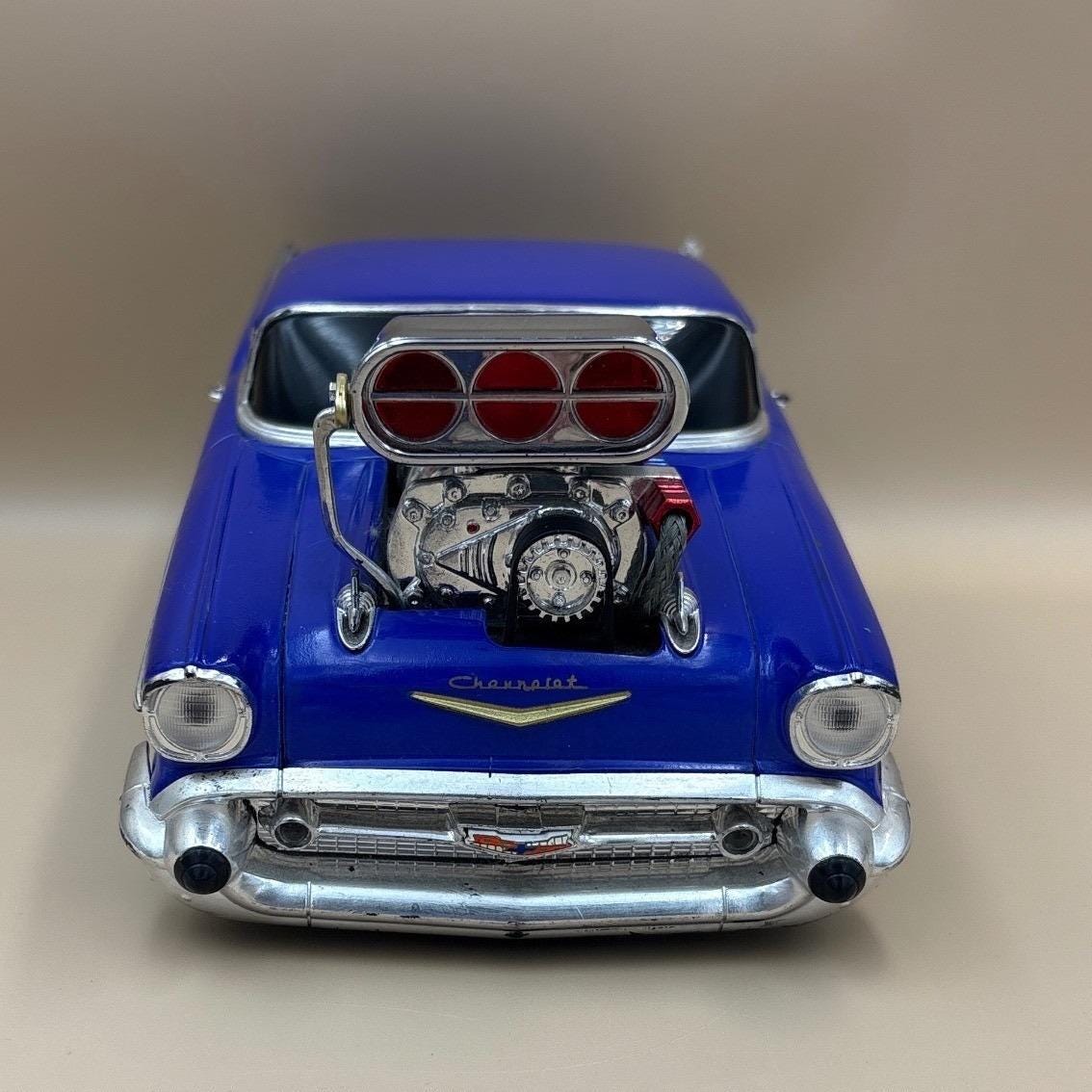 ぱ*ぱ様 Muscle Machines 1/18 プリマス カスタム マットグ Muscle Machines 1/18 69 Camaro Raw Special Edition | eBay