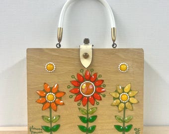 Enid Collins of Texas 1968 "flower power" box bag