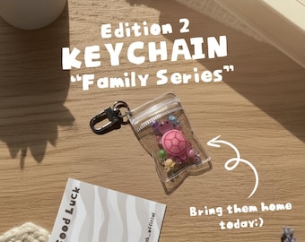 Mini Turtle Keychain - Family Edition | Glowing at night