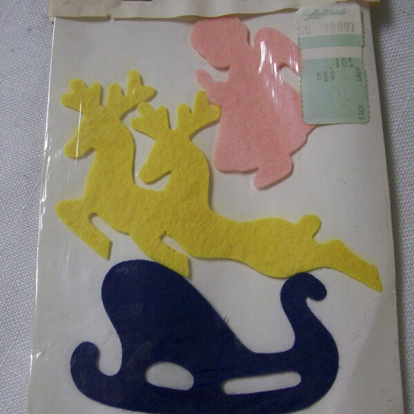 Santa Claus Sleigh Appliques Original Package Retro 1960s