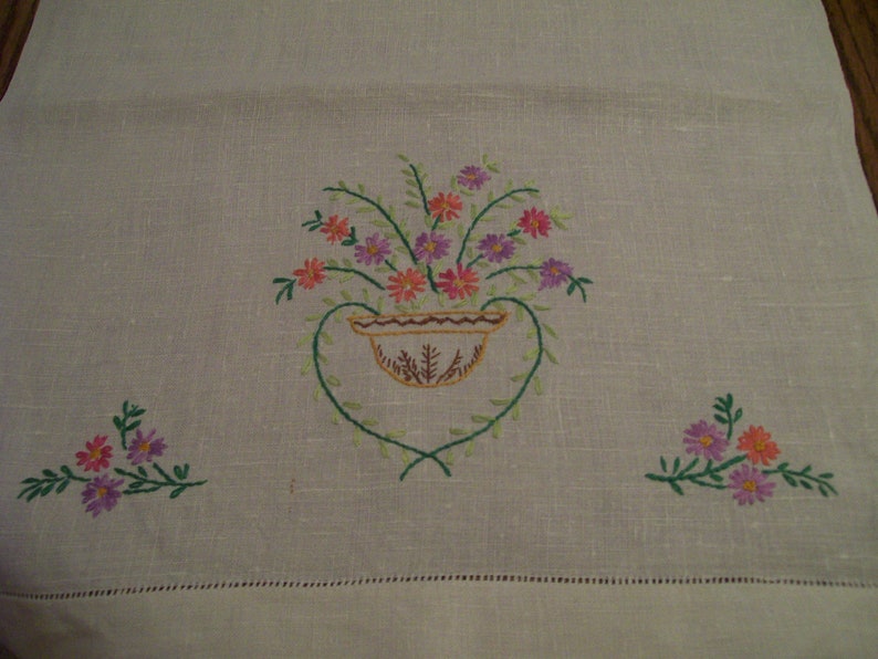 Vintage Dresser Scarf Embroidered Runner Hand Stitched Etsy
