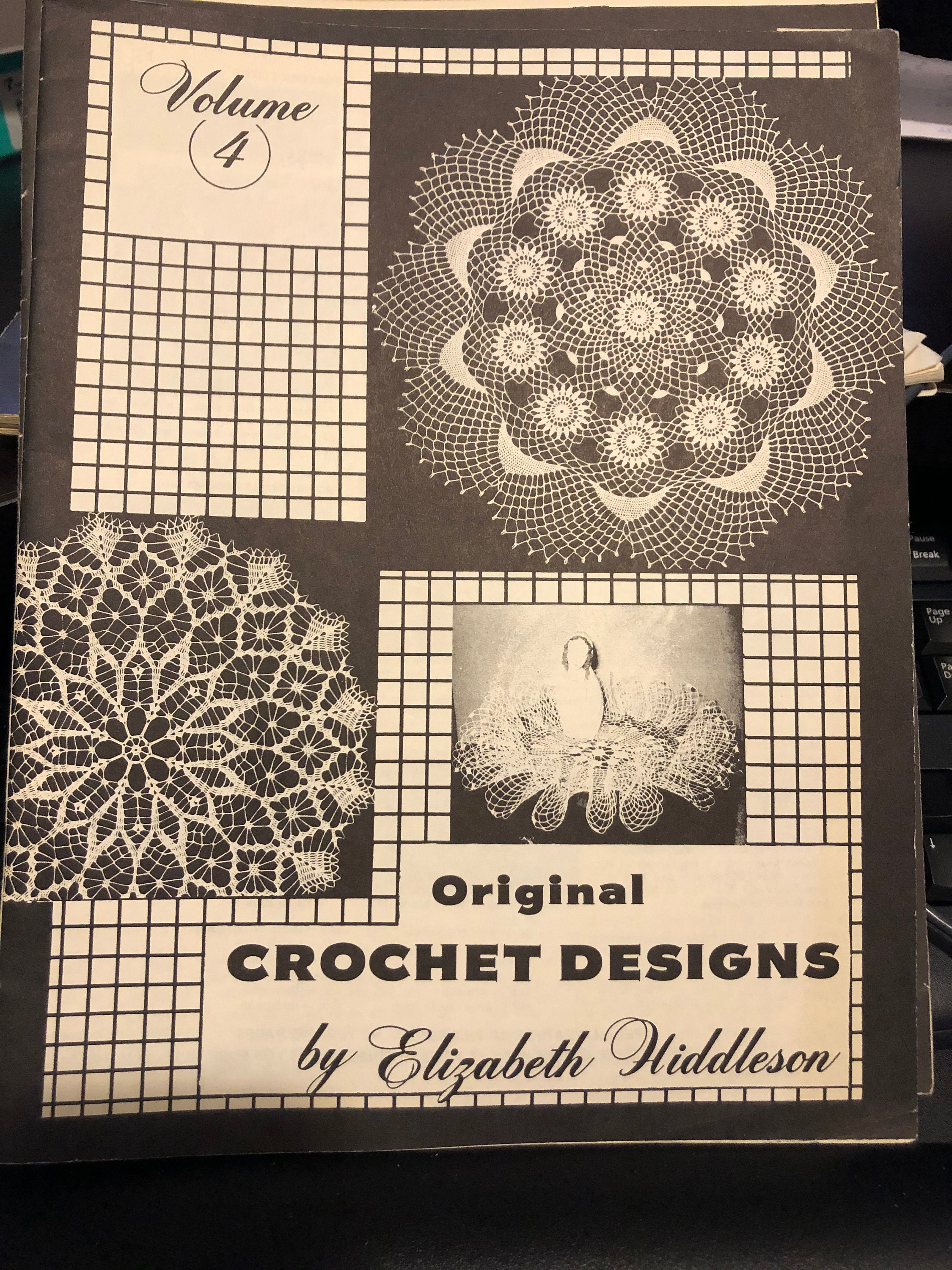Crochet pattern doilies tablecloth chair cover Elizabeth Hiddleson cotton crochet patterns book vintage Victorian Volume 27 Crochet pattern doilies tablecloth chair cover Elizabeth Hiddleson cotton crochet patterns book vintage Victorian Volume 27