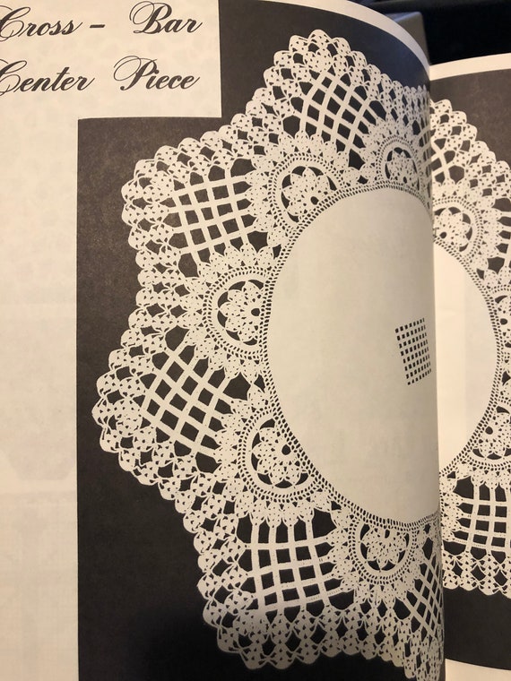 Crochet pattern doilies tablecloth chair cover Elizabeth Hiddleson cotton crochet patterns book vintage Victorian Volume 27 Crochet pattern doilies tablecloth chair cover Elizabeth Hiddleson cotton crochet patterns book vintage Victorian Volume 27