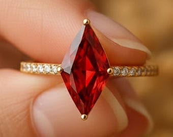 Vintage Rhombus Red Garnet Ring, Moissanite 925 Silver Anniversary Ring