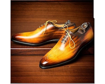 Men's Handmade Yellow Color Leather Shaded Patina Leathher Whole-Cut Lace Up Brogue Shoes