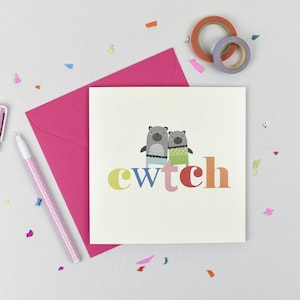 Welsh Cwtch card featuring our cute bear style couple. Team with a colourful envelope!