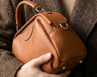 Full-Grain Calfskin Oval Compagnion Handbag/Crossbody - 100% cowhide leather - 4 colors